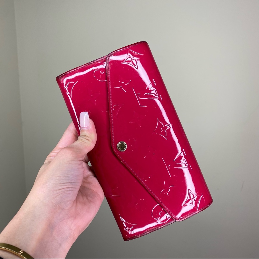 Sarah Vernis Wallet